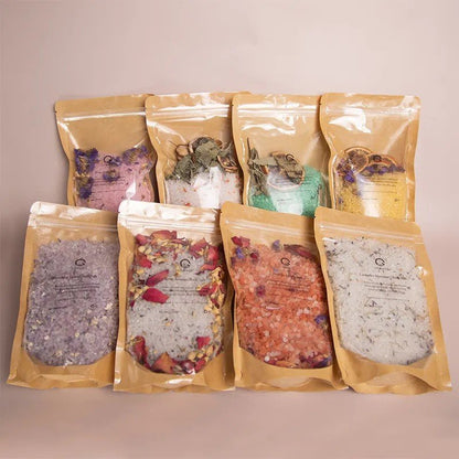 Low MOQ Custom Private label bath salts flower containers organic dead sea Himalayan luxury bath salts with flowers