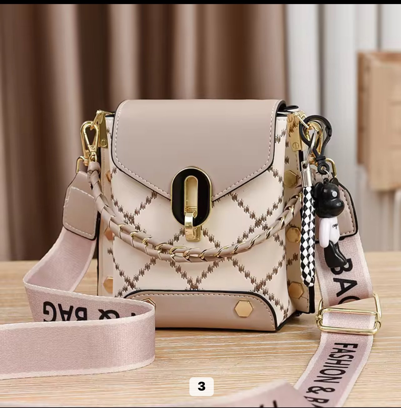 Women and Ladies High Class Cross Body Dinner Bags