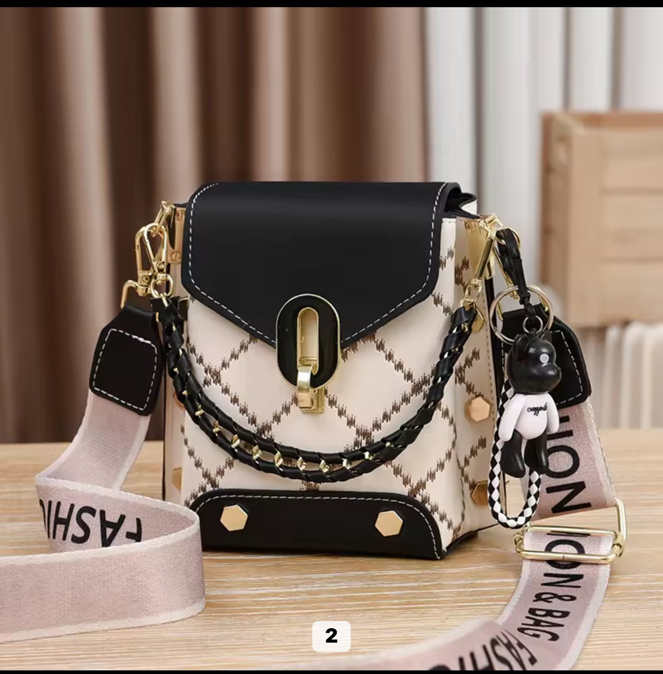 Women and Ladies High Class Cross Body Dinner Bags