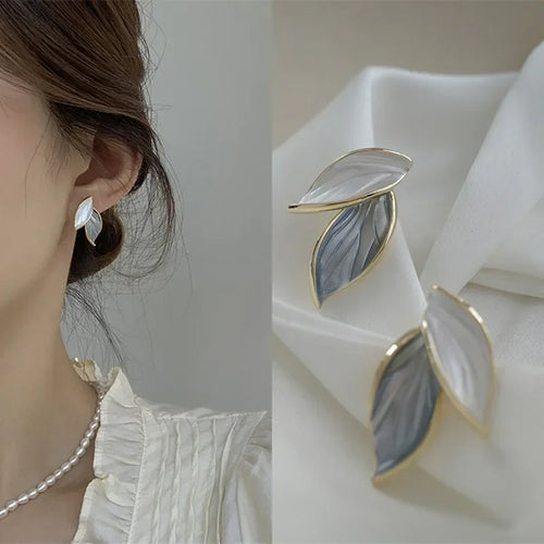 LATS New Korean Arrival Metal Trendy Fresh Lovely Sweet Grey Leaf Stud